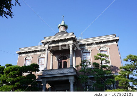 岡山県津山市にある国登録有形文化財「城西浪漫館」 107862105