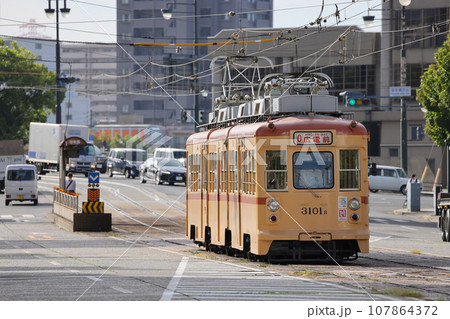 広島電鉄 路面電車 30  3100形 3101号　広電本社前 107864372