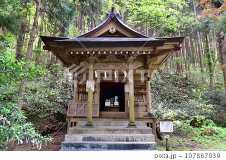 真山神社　歓喜天堂　秋田県男鹿市 107867039