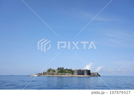 長崎　端島（軍艦島） 107879327