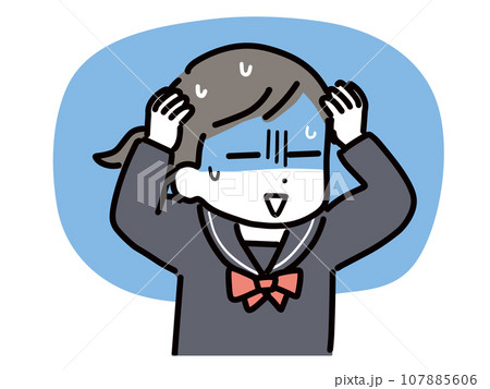 頭を抱えて困っている中学生の女の子(上半身・セーラー服) 107885606