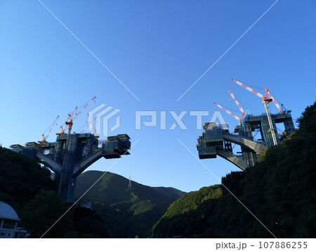 第二東名高速道路建設工事 107886255