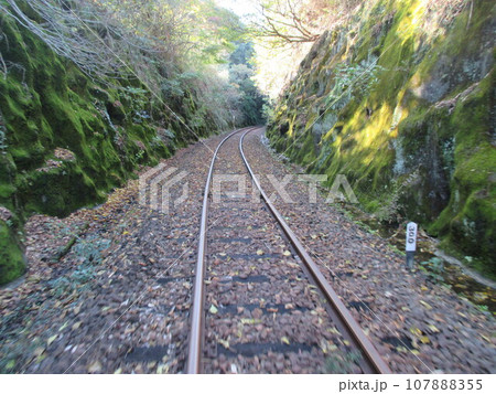 令和2年7月豪雨で大きな被害を受けた「くま川鉄道」の線路の風景 令和2年7月豪雨で大きな被害を受けた「くま川鉄道」の線路の風景 107888355