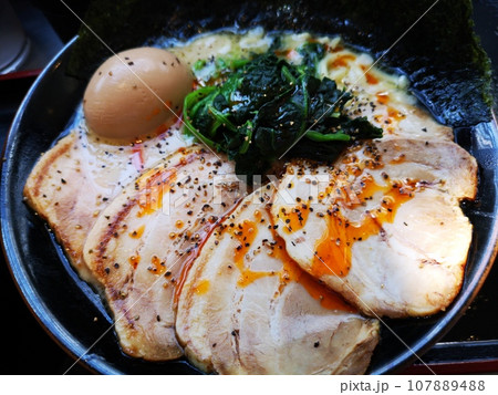 横浜家系ラーメン 107889488