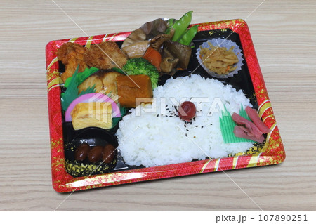 幕の内弁当 107890251