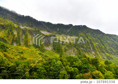 悪城の壁／悪城壁(富山県立山町)【2023.10】 107891338