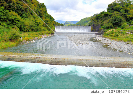 本宮砂防堰堤(富山県富山市)【2023.10】 本宮砂防堰堤(富山県富山市)【2023.10】 107894378