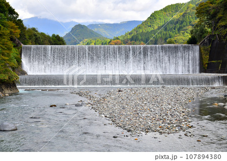 本宮砂防堰堤(富山県富山市)【2023.10】 107894380