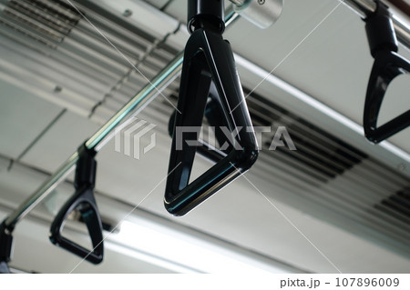 交通 通行 トラフィック 107896009