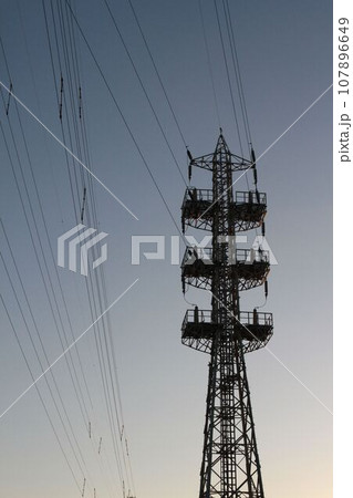 送電塔（千葉県市川市） 107896649