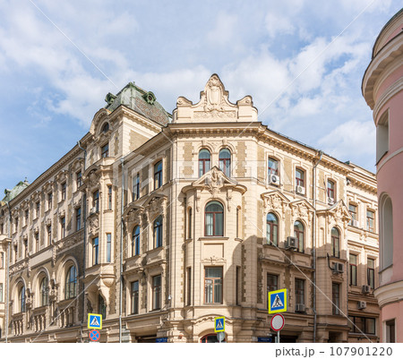 Apartment house of Khryashchev - Vargin in Moscow, Russia. Historical building at the address 107901220