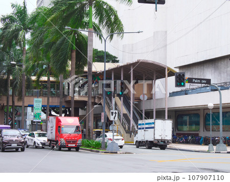 躍動するフィリピン  -  マニラ・マカティの中心街 　都市景観（2023年9月） 107907110