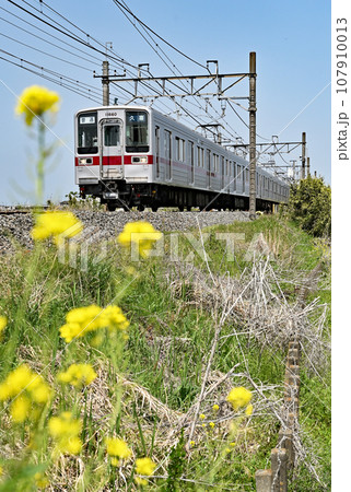 鉄道 私鉄:東武伊勢崎線 10000系 群馬県 鉄道 私鉄:東武伊勢崎線 10000系 群馬県 107910013