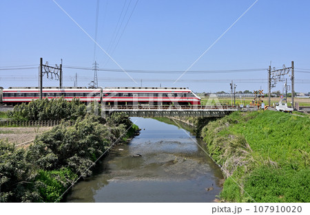 鉄道 私鉄:東武伊勢崎線 特急りょうもう7号 200系 群馬県 鉄道 私鉄:東武伊勢崎線 特急りょうもう7号 200系 群馬県 107910020