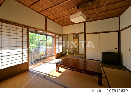 朝来市旧生野鉱山職員宿舎・甲19号棟  内部（兵庫県朝来市生野町口銀谷） 107915630