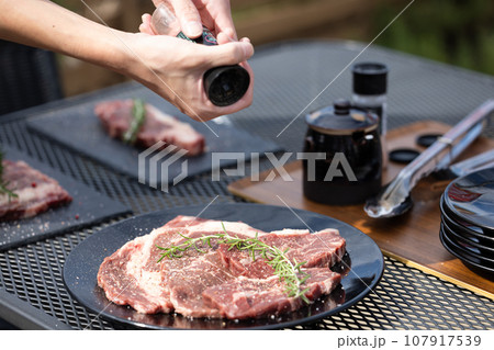 国産和牛ステーキのBBQ 107917539