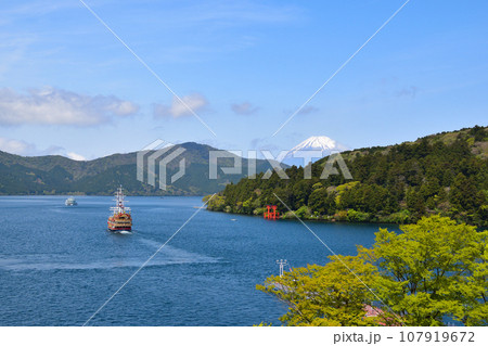 箱根　芦ノ湖　富士山 107919672