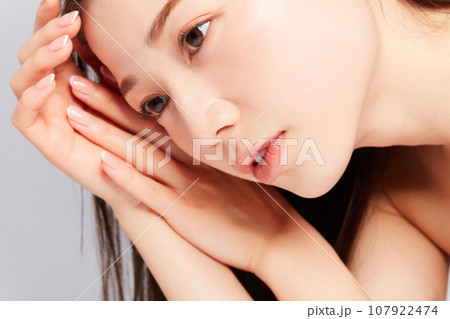 ビューティー若い日本人女性 ビューティー若い日本人女性 107922474