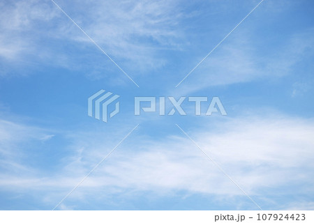 秋の空 青空 空素材 【東京都】 107924423