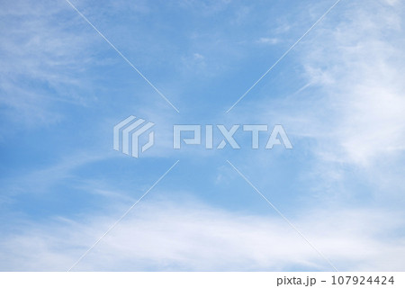 秋の空 青空 空素材 【東京都】 107924424