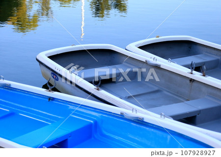 公園のボート　イメージ 107928927