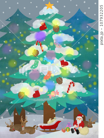クリスマス素材　雪の積もったツリーの下　サンタクロースと赤鼻のトナカイ 107932205