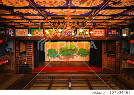 和洋折衷の美しさを誇る山鹿八千代座 和洋折衷の美しさを誇る山鹿八千代座 107934465