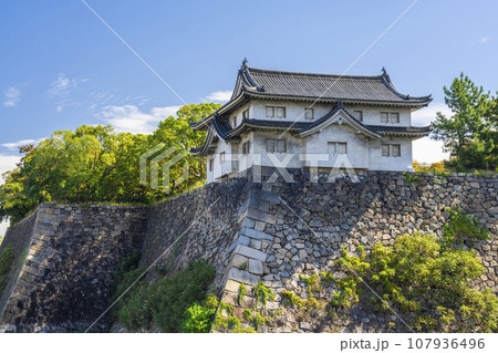 大阪城　乾櫓（いぬいやぐら） 107936496