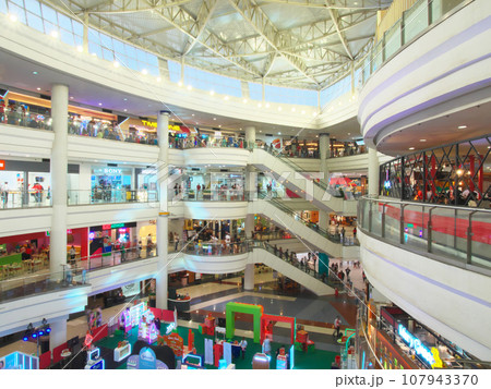 躍動するフィリピン - マニラ・マラテ/エルミタのショッピングモール 都市景観(2023年9月) 躍動するフィリピン - マニラ・マラテ/エルミタのショッピングモール 都市景観(2023年9月) 107943370