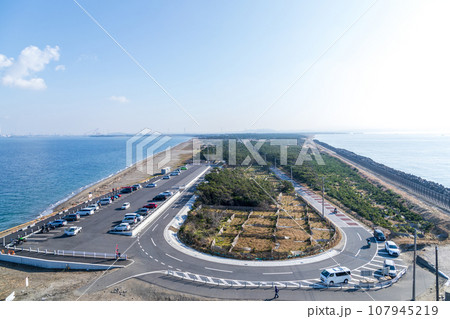 「千葉県」富津岬にある明治百年記念展望塔から眺める風景 107945219