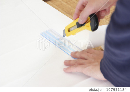 障子紙の貼り替え 107951184