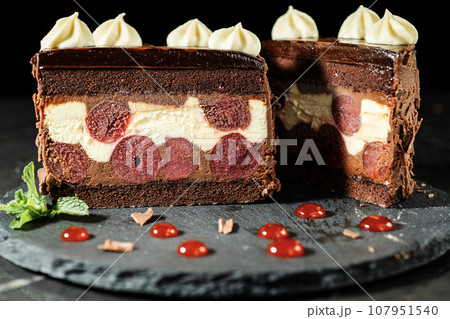 Black Forest Grand Gateaux Black Forest Grand Gateaux 107951540