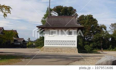 高岡の国宝・勝興寺の宝蔵 高岡の国宝・勝興寺の宝蔵 107951686