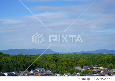 奈良近鉄デパート屋上から加茂方面の風景 107952771