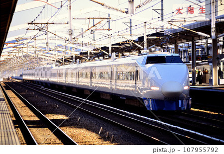 2002年　山陽新幹線100系V2編成グランドひかりさよなら運転の回送 107955792