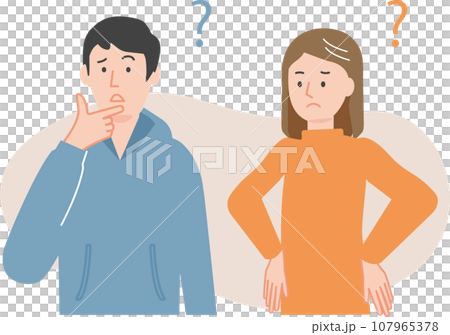 疑問で首をかしげる若い夫婦 107965378