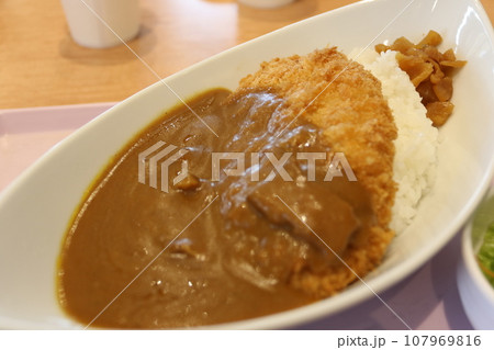 カツカレー カツカレー 107969816