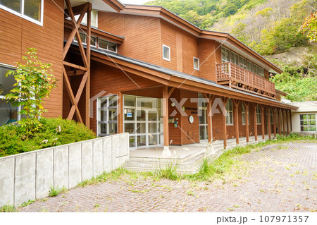 佐井村立福浦小中学校(廃校) 佐井村立福浦小中学校(廃校) 107971357