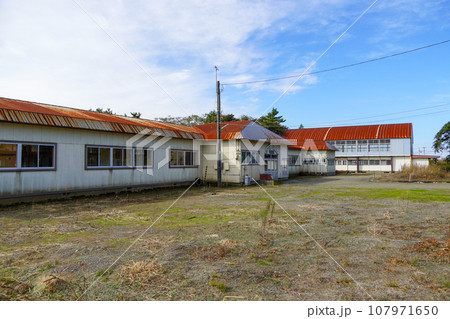 横浜町立南部小学校烏帽子平分校(廃校) 横浜町立南部小学校烏帽子平分校(廃校) 107971650