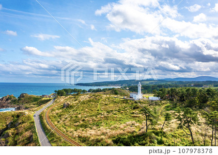 鮫角灯台、うみねこライン、JR八戸線（青森県） 107978378