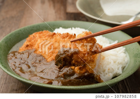 カツカレー　箸あげ 107982858