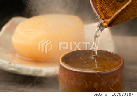 大根の煮物　　日本酒 107983187