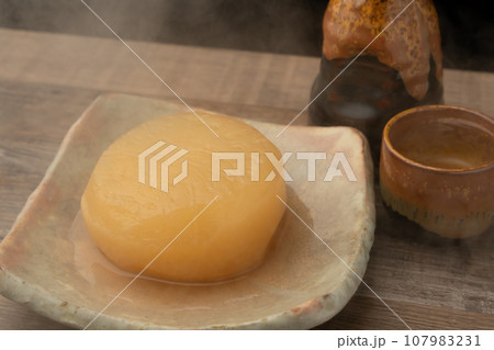 大根の煮物　　日本酒 107983231