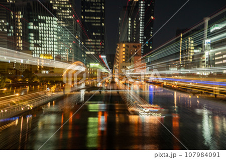 大阪天満橋夜景 光イメージ 大阪天満橋夜景 光イメージ 107984091