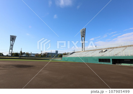 小牧市総合運動場 小牧市民球場 愛知県小牧市 107985499