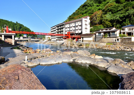 大分県日田市 天ヶ瀬温泉 玖珠川 豊後三大温泉 共同露天風呂神田湯 大分県日田市 天ヶ瀬温泉 玖珠川 豊後三大温泉 共同露天風呂神田湯 107988611