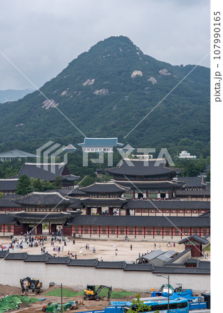 Gyeongbokgung royal palace of the Joseon dynasty in Seoul South Korea 107990165