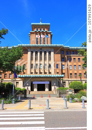 神奈川県横浜市、神奈川県庁本庁舎の風景 107991629
