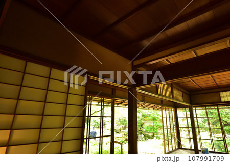 京都市左京区 木造建築無鄰菴 107991709