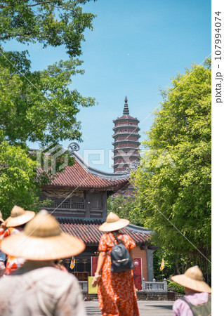 ベトナムのバイディン寺院 ベトナムのバイディン寺院 107994074